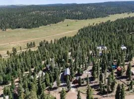 Strawberry Summit Cabin Retreat
