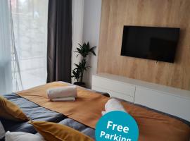 Apartments Martino，奧洛穆茨的有停車位的飯店