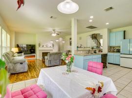 Group-Ready Getaway in North Houston!