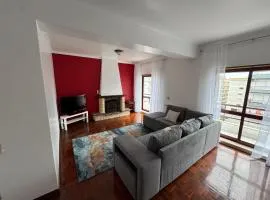 3 Bedroom Apt 15 Min Walk to Fátima Sanctuary