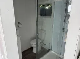 Cozy Budget Studio with Private Bath Backyard at Werribee