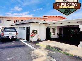 Casa para grupos grandes 28 huéspedes, hotel i Santo Domingo