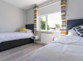 Burrows Lodge Tramore Golf Club, chalet de monta&ntilde;a en Tramore