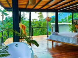 Suite Lodge En La Amazonía Con Actividades, Suite Kilo, hotel in Mera
