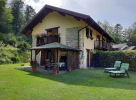 Casa Prati del Carlon، فندق في بورغو