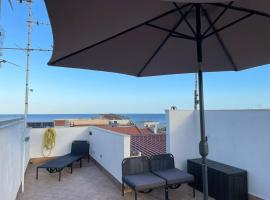 La Terrazza Bella Sicula, ξενοδοχείο σε Furci Siculo