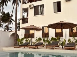 Tumbili Hotel Boutique, nh&agrave; nghỉ B&B ở Paje