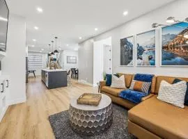 Ultimate Group Stay, 3 King Beds, 2 Suites