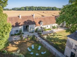 Le Puits Renaissance - Gîtes de caractère et piscine chauffée, hotel in Chambourg-sur-Indre