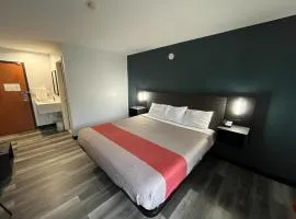 Studio 6 Suites Urbana, IL
