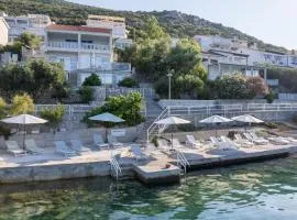 Villa Azzurro with Private Beach