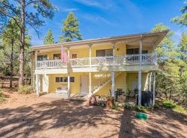 New Listing - Cedar Escape -Close to Lakes & Golf, Ferienwohnung in Show Low