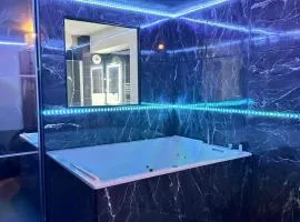 Appartement luxueux avec jacuzzi