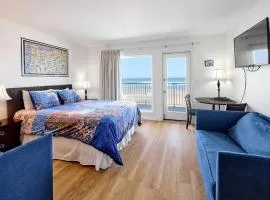 Ground Floor Condo - Ocean View - Pool & Hot Tub