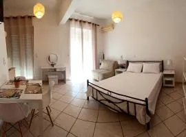 Antonis Central Studio