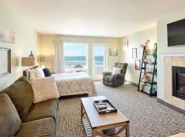 Ocean View Suite - Sleeps Six - Heated Indoor Pool & Hot Tub Access