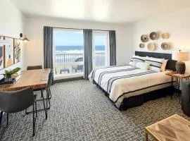 Oceanfront Suite - King Bed - Heated Indoor Pool & Hot Tub