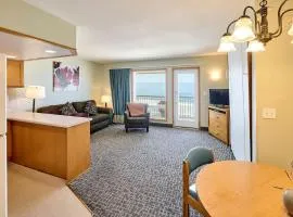 Oceanfront King Suite With Full Kitchen Beach Access Pool & Hot Tub