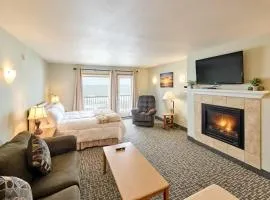 Stunning Top Floor Corner Suite for 6 Beautiful Ocean Views & Easy Beach Access