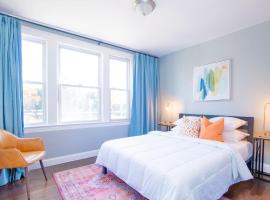 Holiday Full Home 6BR Parking Near EWR-NYC, Hotel in Newark
