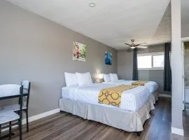 Hinton Highway Inn