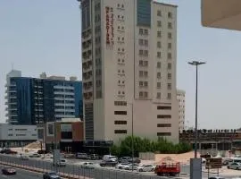 Paradise Inn 1 Tabasum Group, hotel cerca de Aeropuerto internacional de Sharjah - SHJ, Ajman