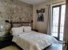 Amore en ValQuirico, hotel com piscinas em Santeagueda