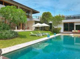 Villa Aiko