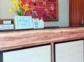 Joyce Apartelle Mandaluyong