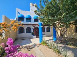 Private Zihuatanejo Beach Villa & Pool Sleeps 12