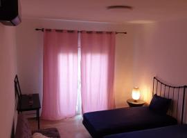 Madame facances, hotel in Saidia 