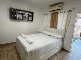Loren Village, hotel v destinaci Neve Zohar