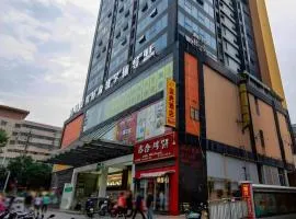 Shell Hotel Huaibei Jinying Plaza Long Distance Bus Station