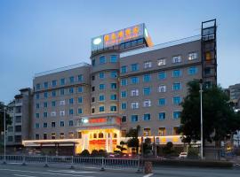 Vienna Hotel Guangxi Beiliu Passenger Station, hotel v destinaci Yulin
