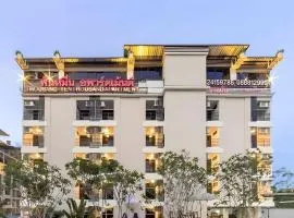 THOUSAND-TEN THOUSAND HOTEL