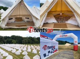 IntentsGP @ Isle of Man TT, IOMTT, Zelt-Lodge in Douglas