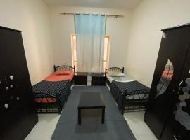 سكن شباب بالتعاون - ALEX Hostel - Sharjah, hostel en Sharjah