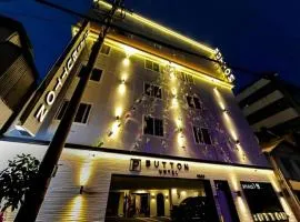 Button Hotel