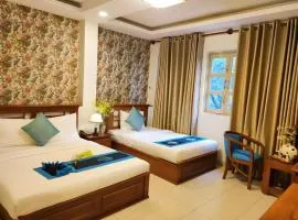 Hồng Hạc hotel