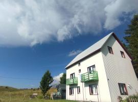 Farm stay La NOSTRA CASA, agroturismo en Žabljak
