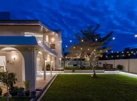 Kontor Villa - 2 mins to Teluk Chempedak