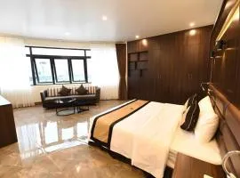 CoTo Starlight Boutique Hotel