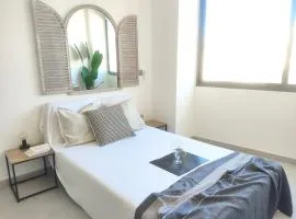 Ático Duplex nuevo con terraza Penthouse with Terrace con Aire Acondicionado Wifi Near parque Ribalta