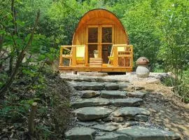 Hope Mountain Escape Poland, Charming Barrel House