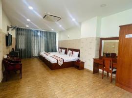 Dũng India Hotel, hotel cerca de Aeropuerto internacional de Tan Son Nhat - SGN, Ho Chi Minh