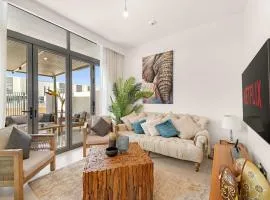 Spacious 4BR Villa with Private Garden & Patio