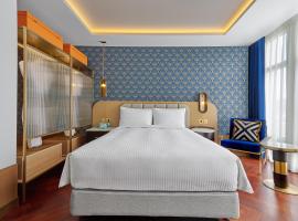 OKU Hotel, hotel dengan parkir di Taichung