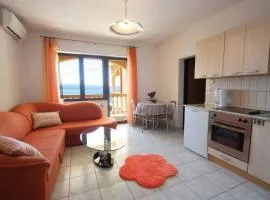 Two-Bedroom Apartment Crikvenica near Sea 6