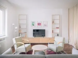 Architects cozy getaway