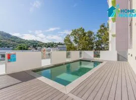 Home to Holiday at Kensington